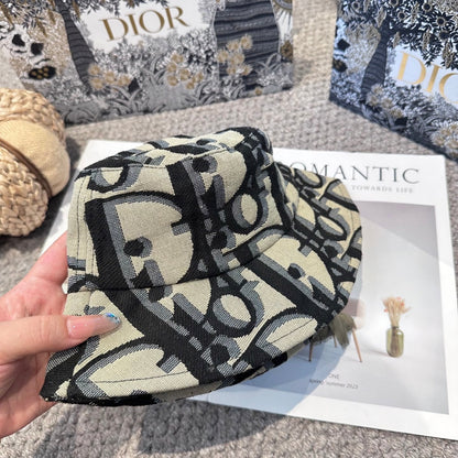 CD classic aged bucket hat