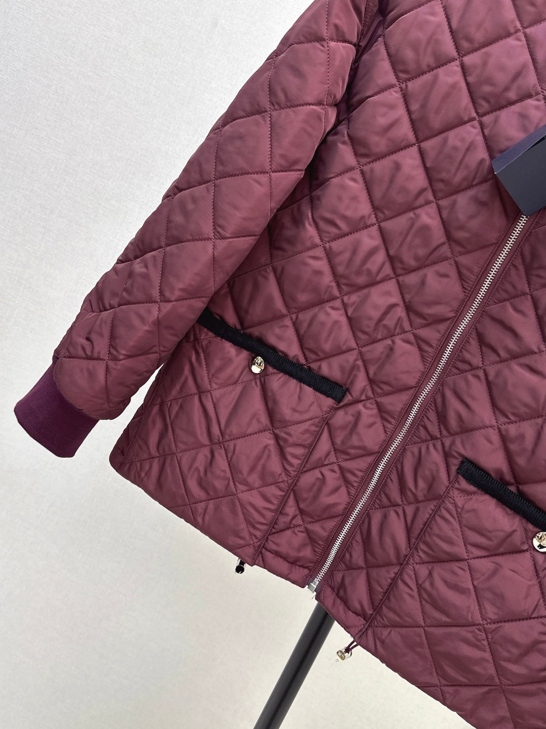Pra 25fw padded jacket