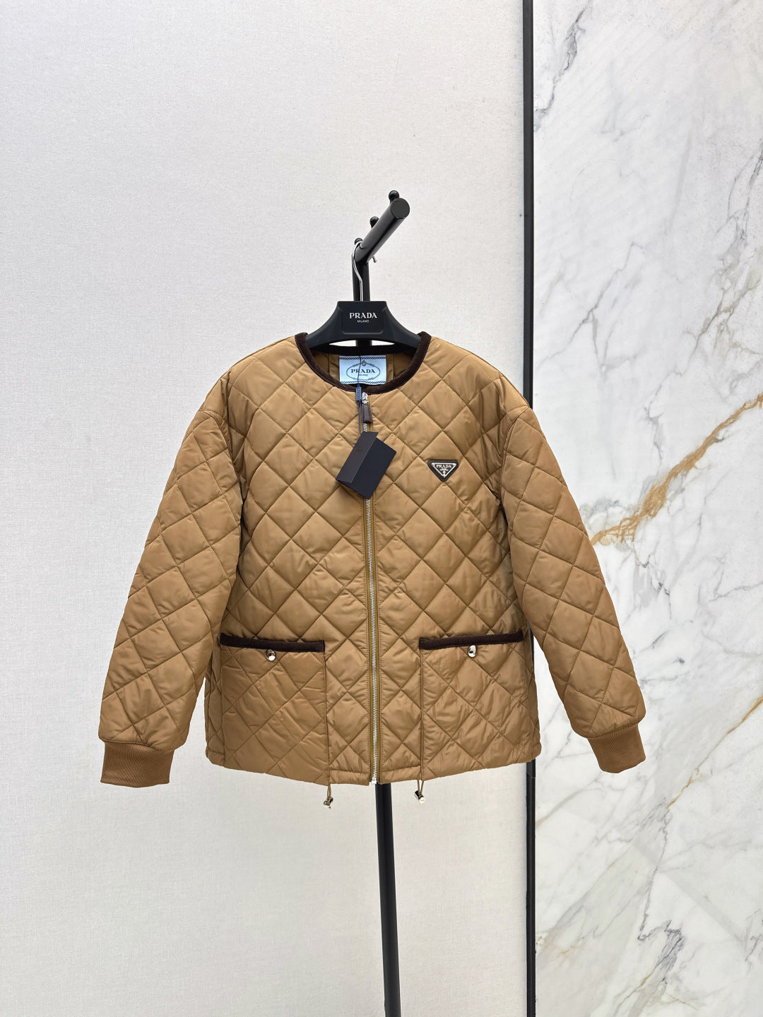 Pra 25fw padded jacket
