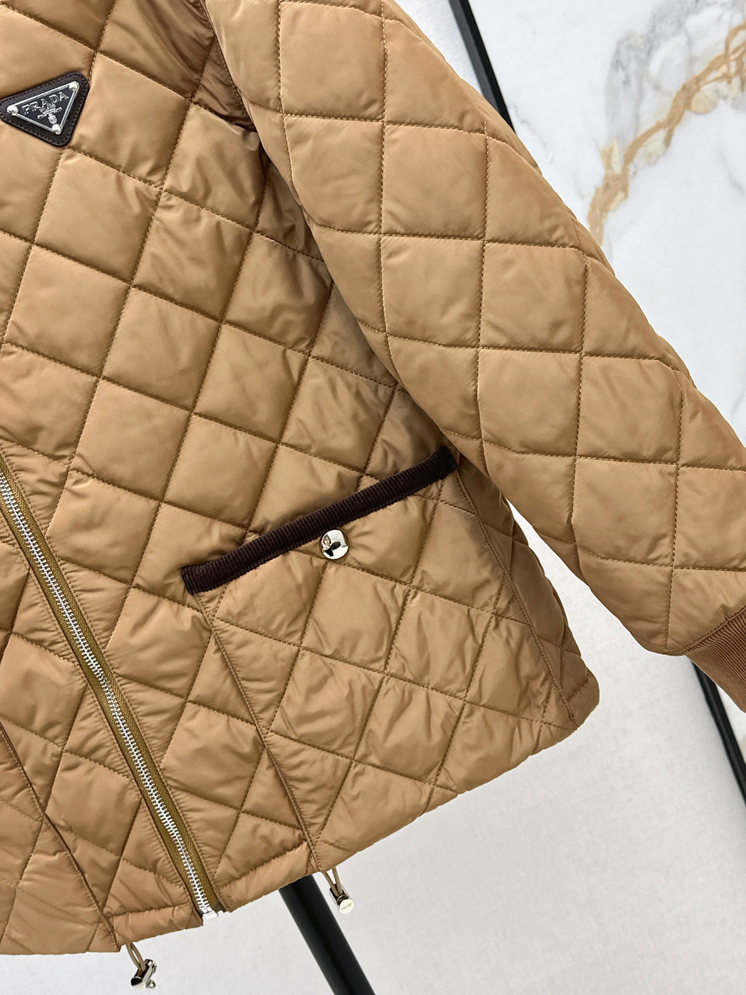 Pra 25fw padded jacket