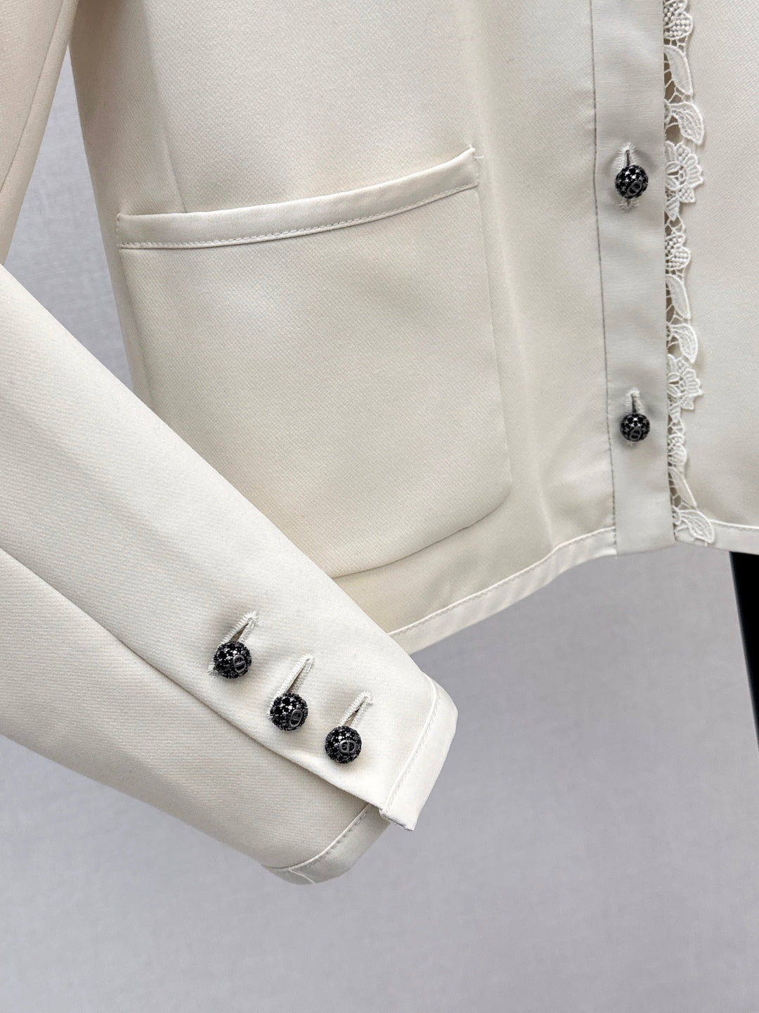 CD 25fw lace jacket