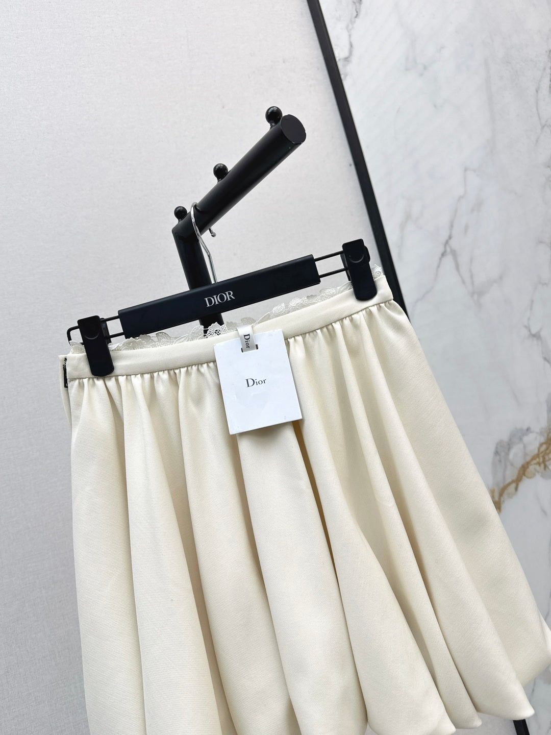 CD 25fw lace skirt