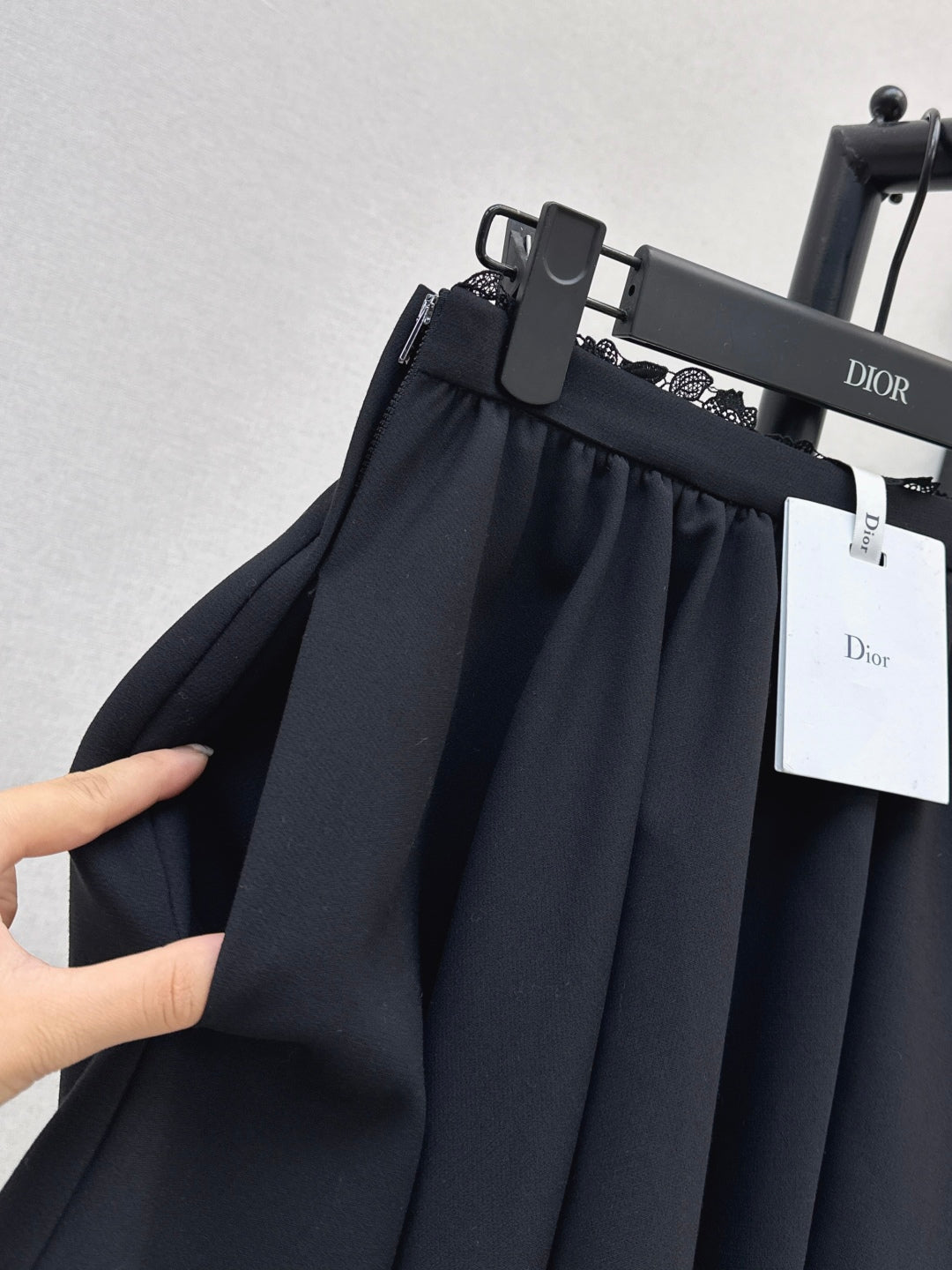 CD 25fw lace skirt