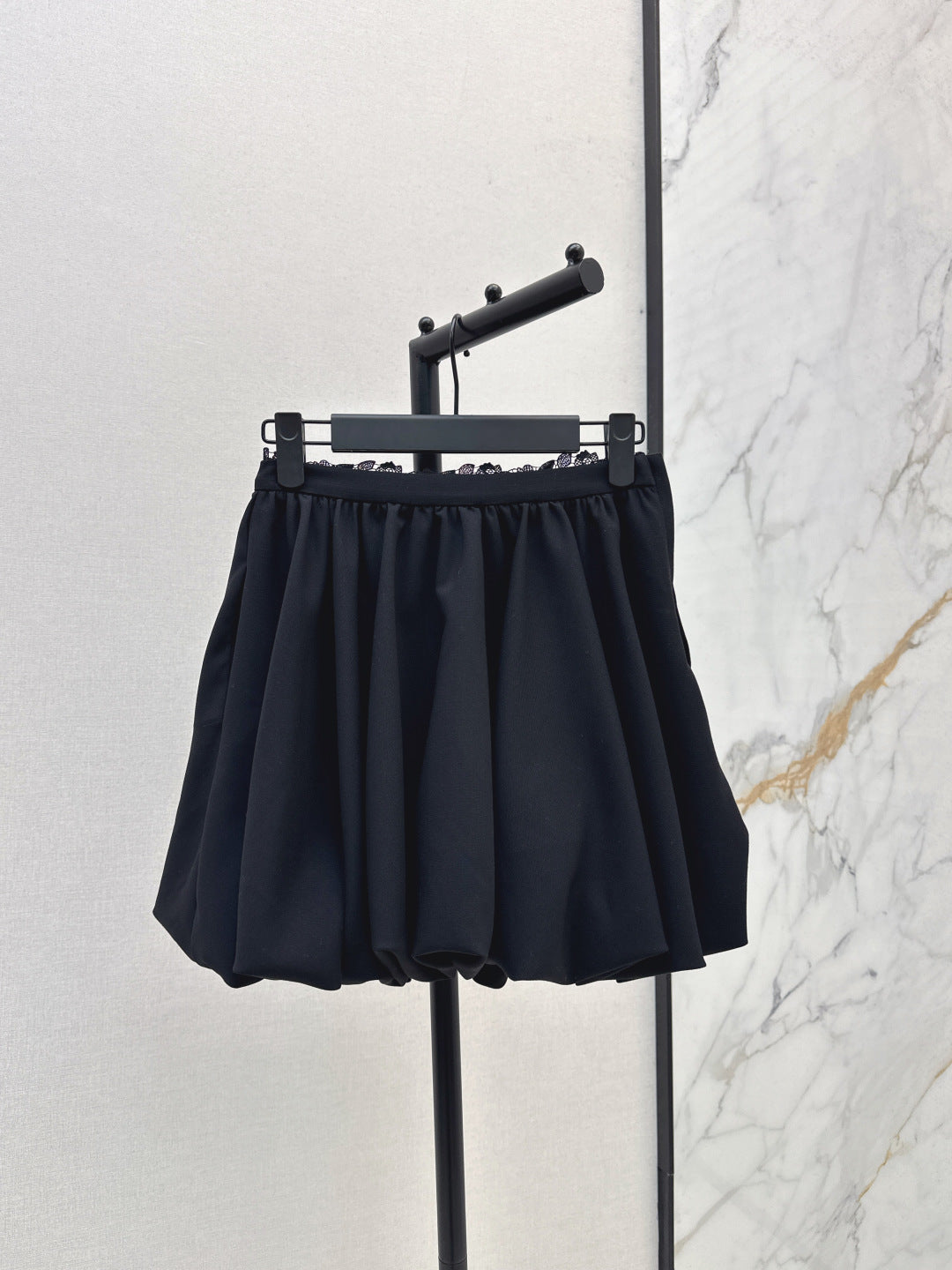 CD 25fw lace skirt