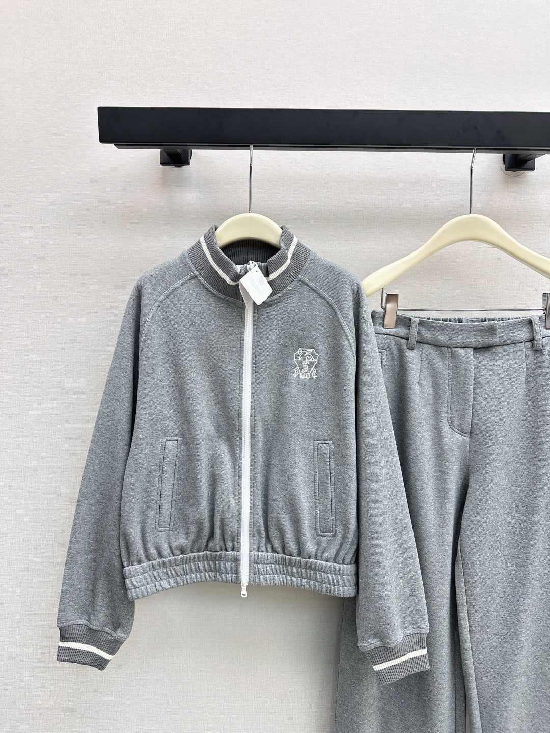 Brune 25fw tracksuit