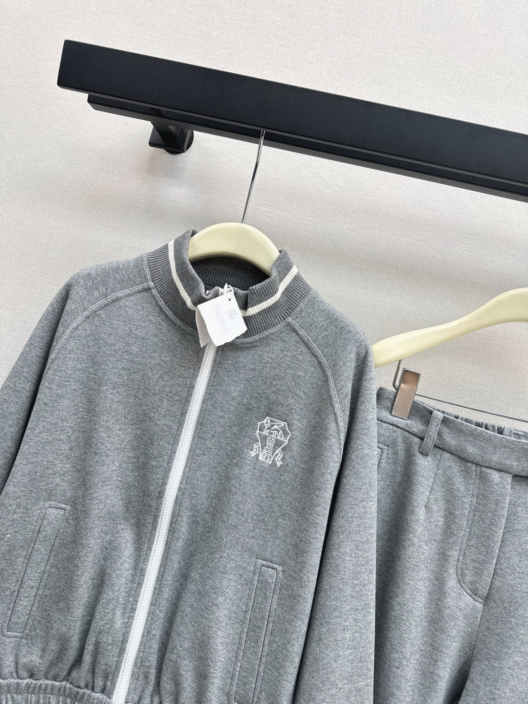 Brune 25fw tracksuit