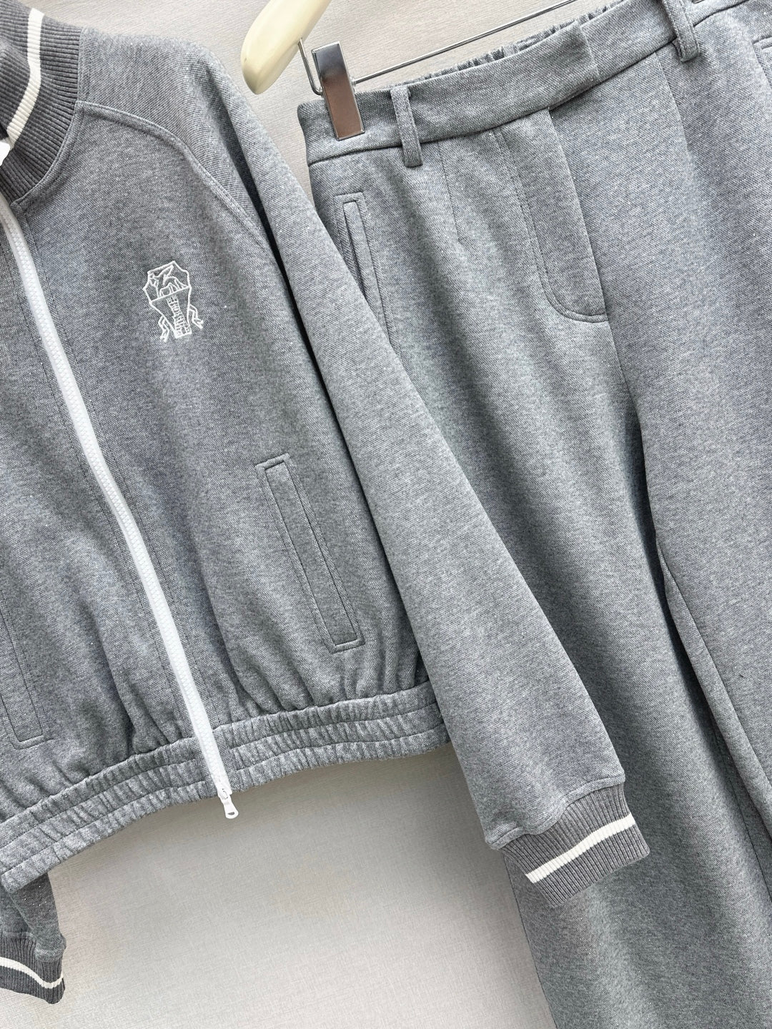 Brune 25fw tracksuit