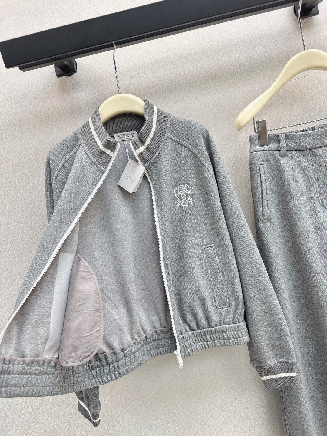 Brune 25fw tracksuit