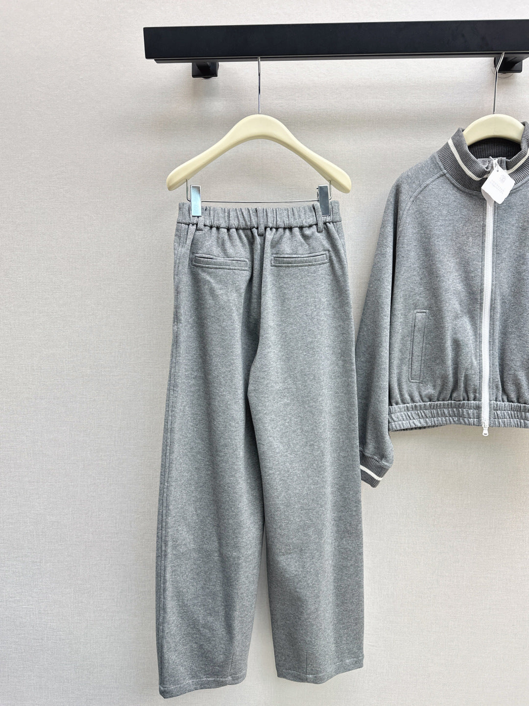 Brune 25fw tracksuit
