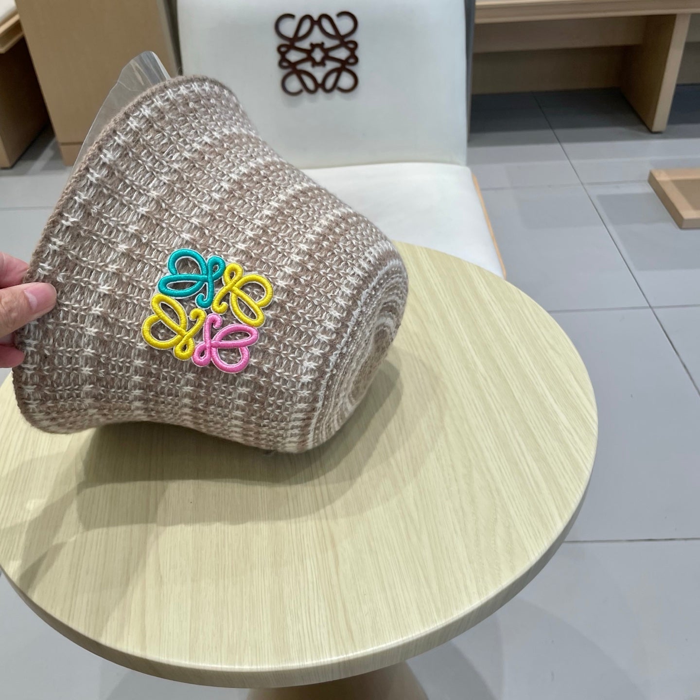 Loe autumn and winter striped knitted bucket hat