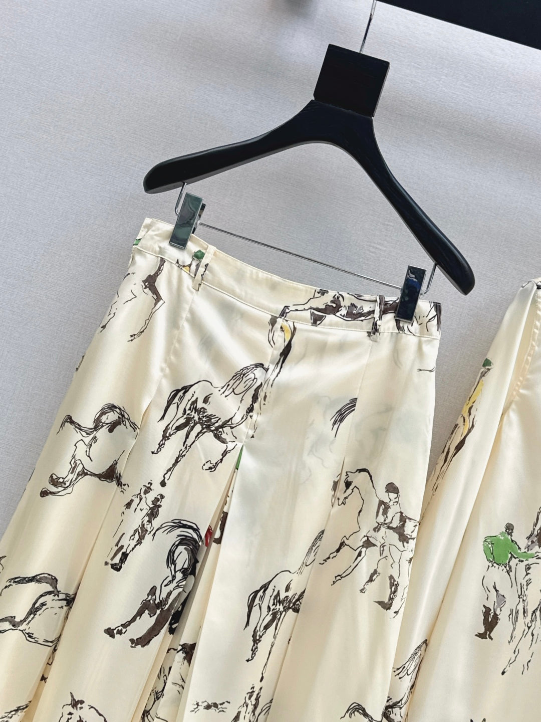 Loro 25fw printed short