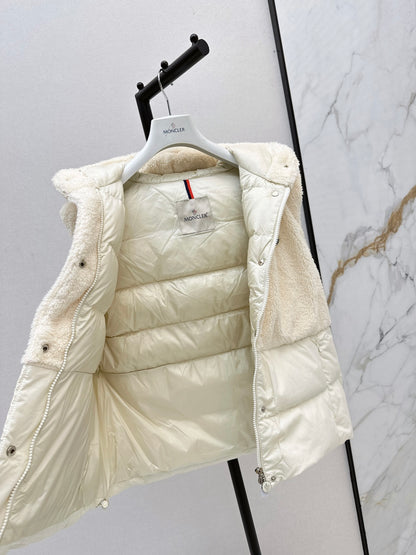 Monc 25fw down vest