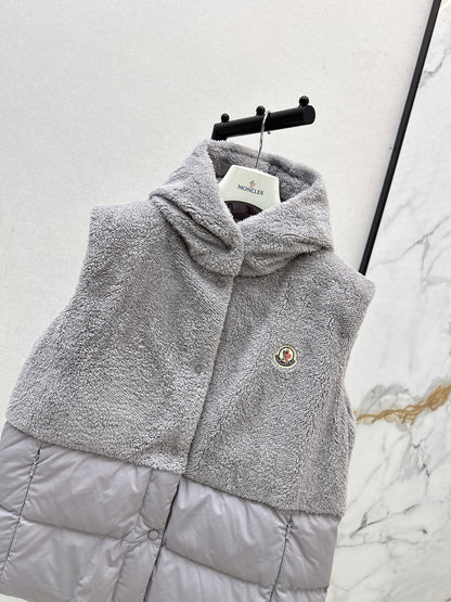 Monc 25fw down vest