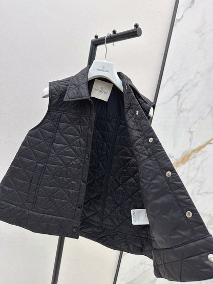 Monc 25fw down vest