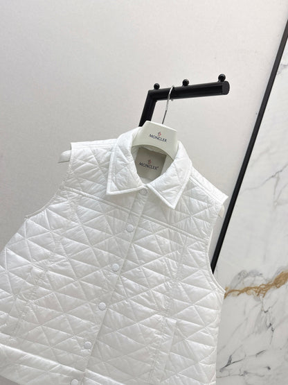 Monc 25fw down vest