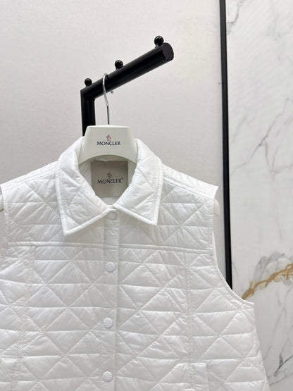 Monc 25fw down vest