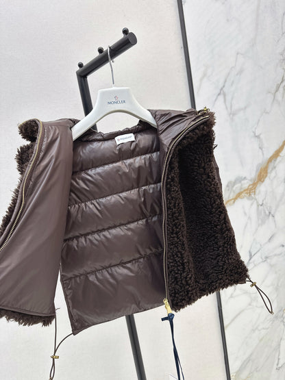 Monc 25fw down vest