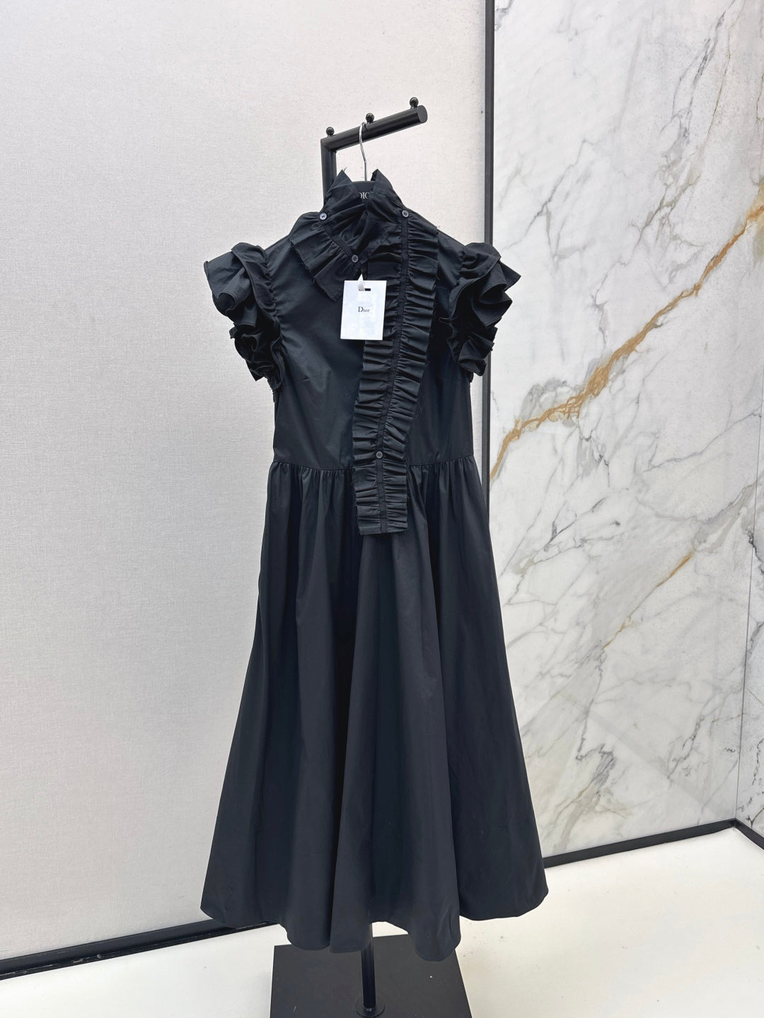 CD 25fw ruffle dress