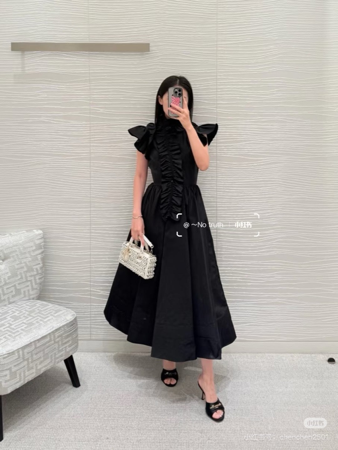 CD 25fw ruffle dress