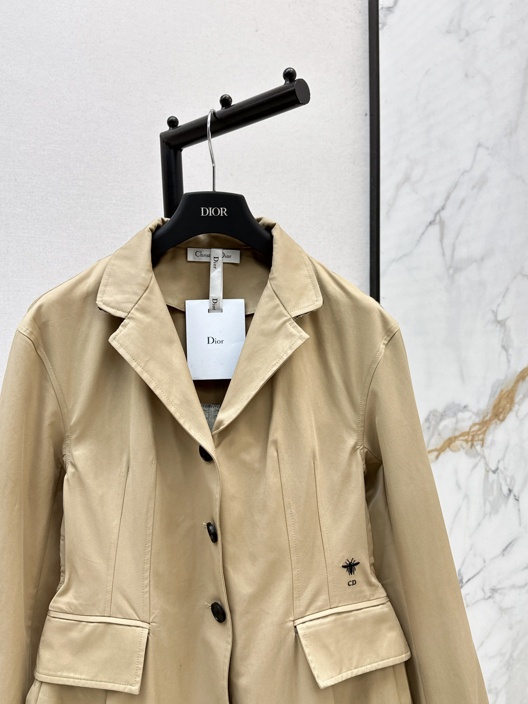 CD 25fw trench coat