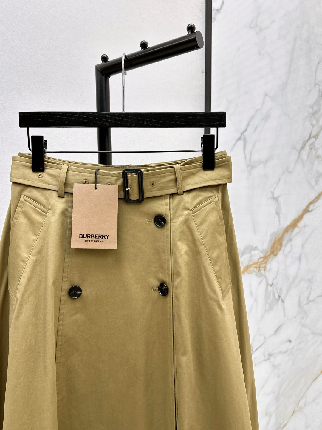 Bur 25fw skirt