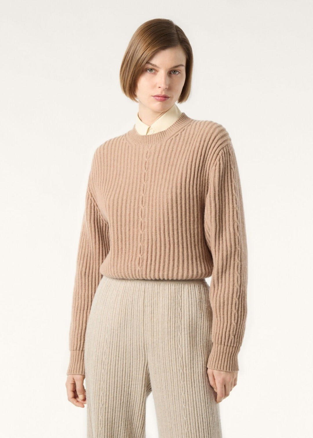 Loro 25fw knitted sweater