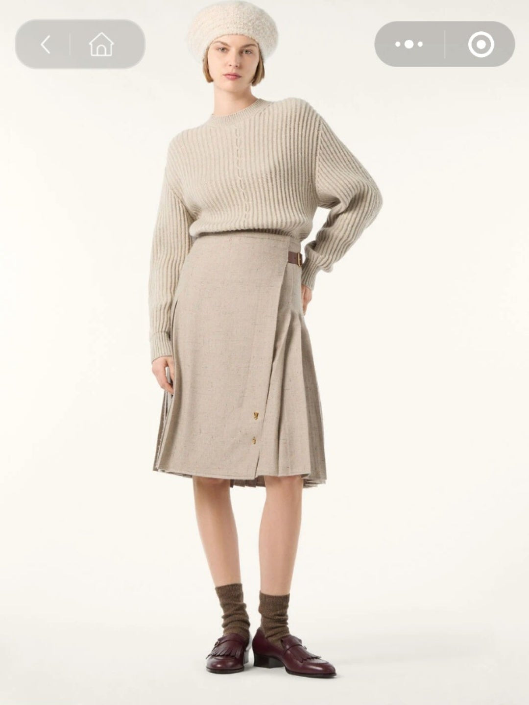 Loro 25fw knitted sweater