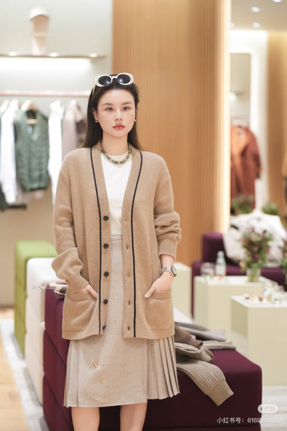 Loro 25fw knitted cardigan
