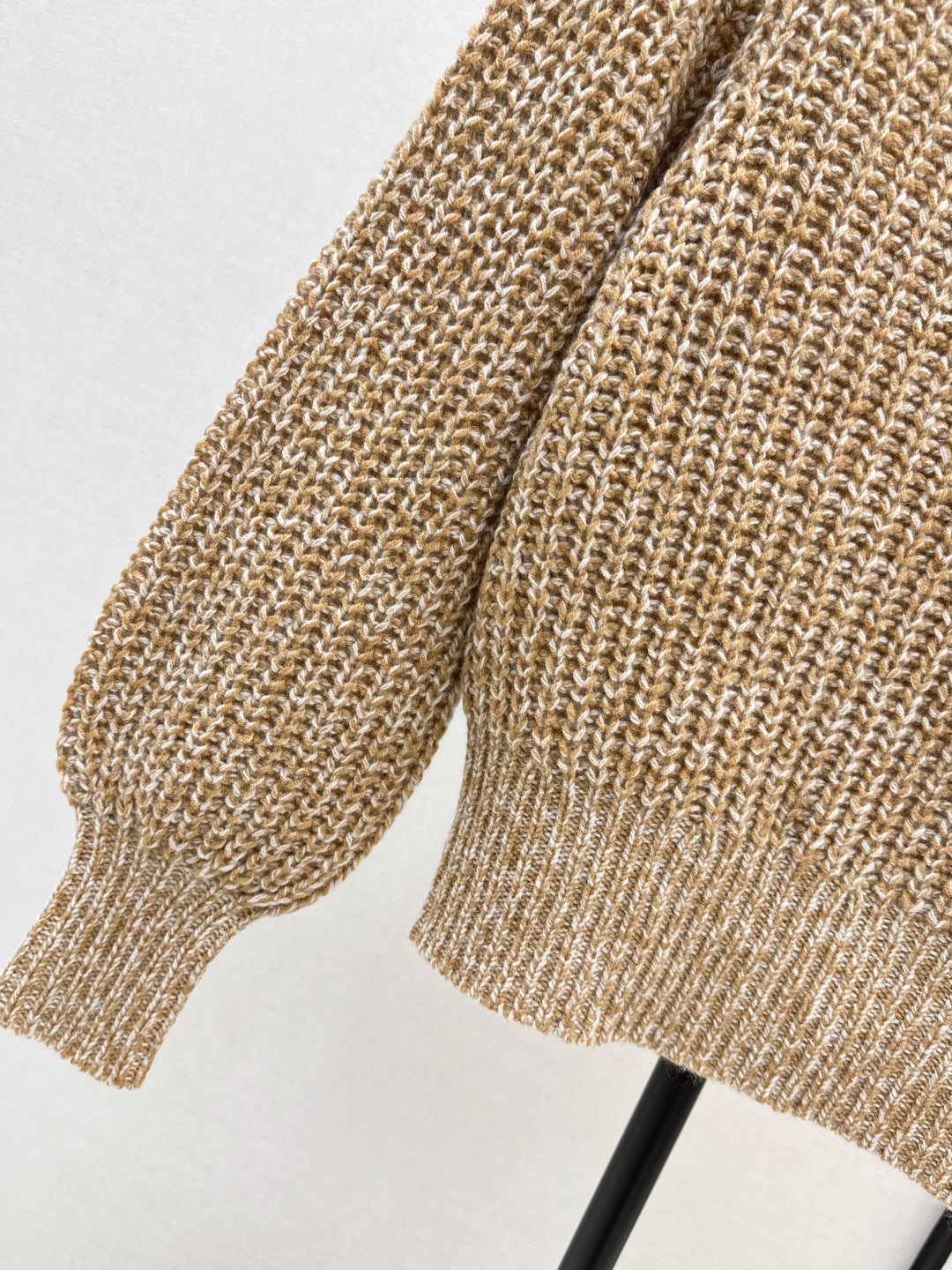 Loro 25fw cashmere sweater