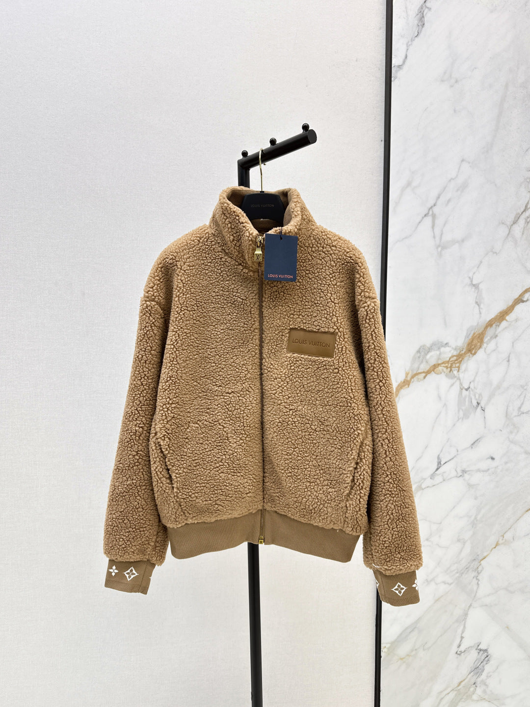 Louis 25fw lambswool jacket