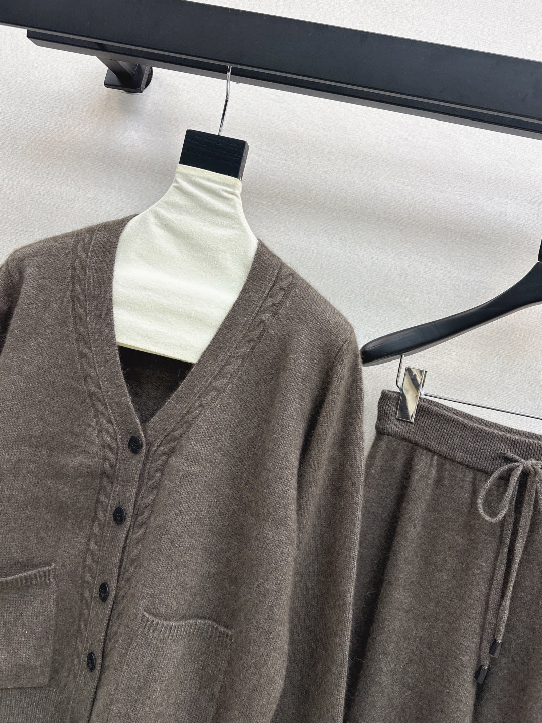 Loro 25fw knitted suit