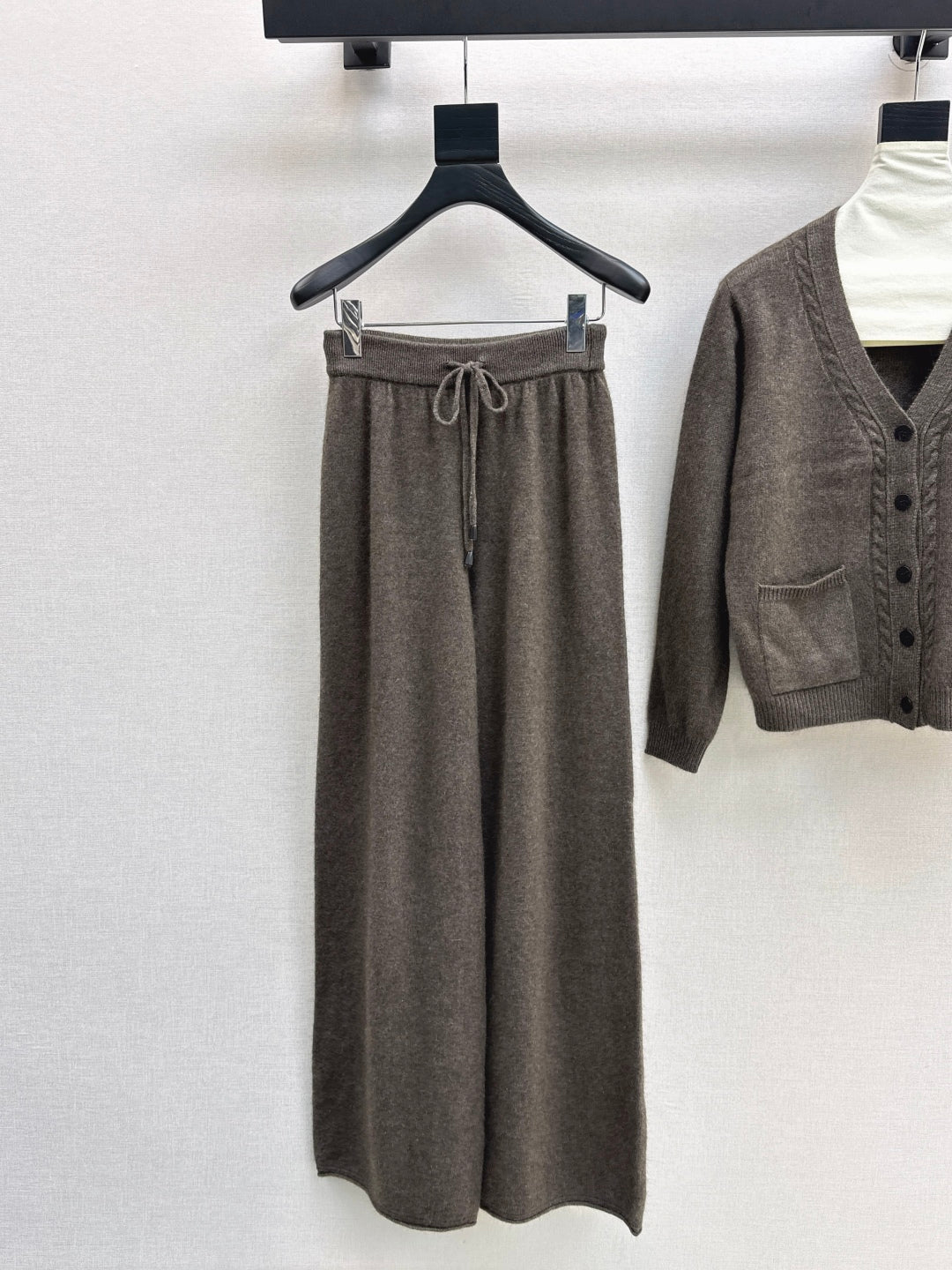 Loro 25fw knitted suit