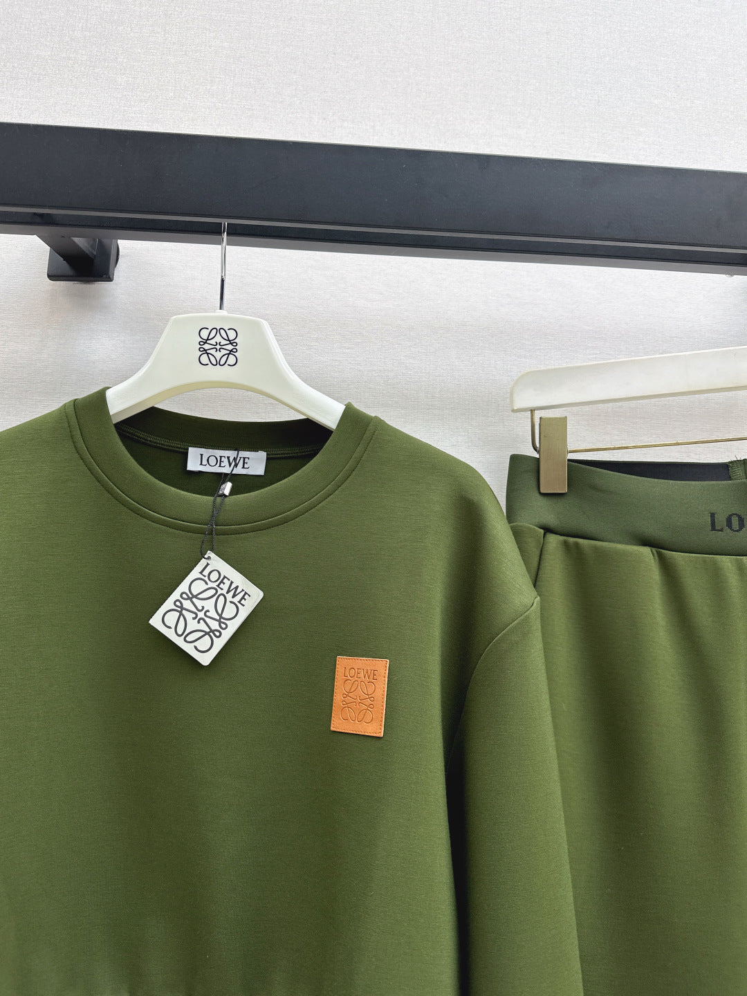 Loe 25fw tracksuit