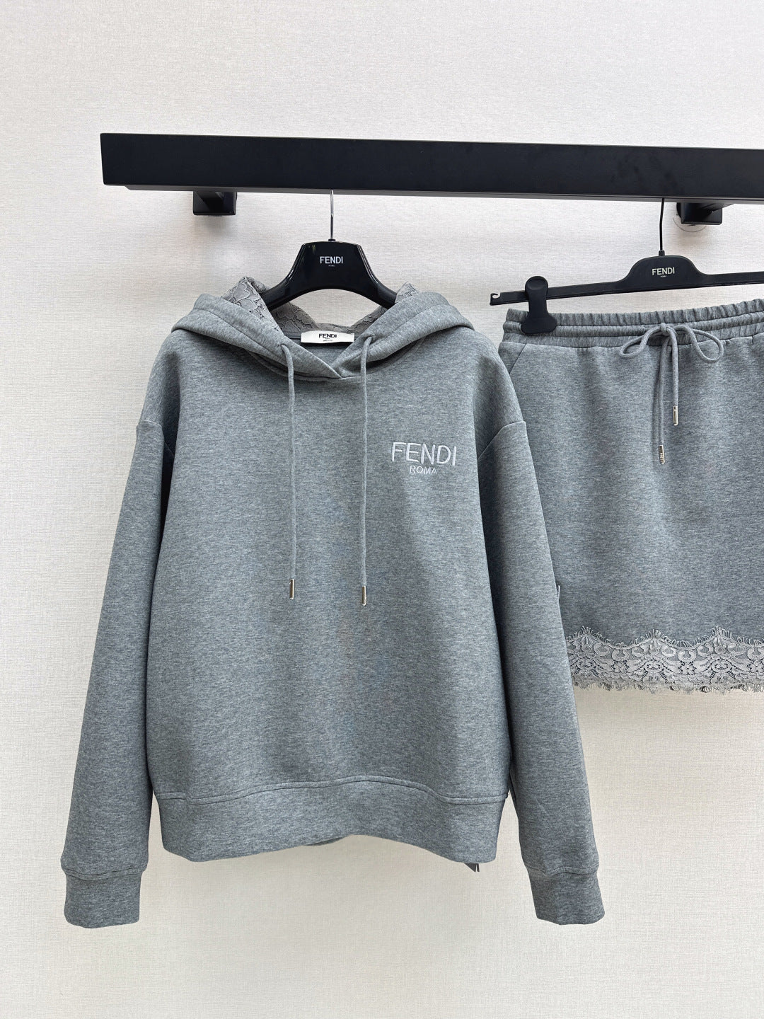 Fend 25fw lace suit