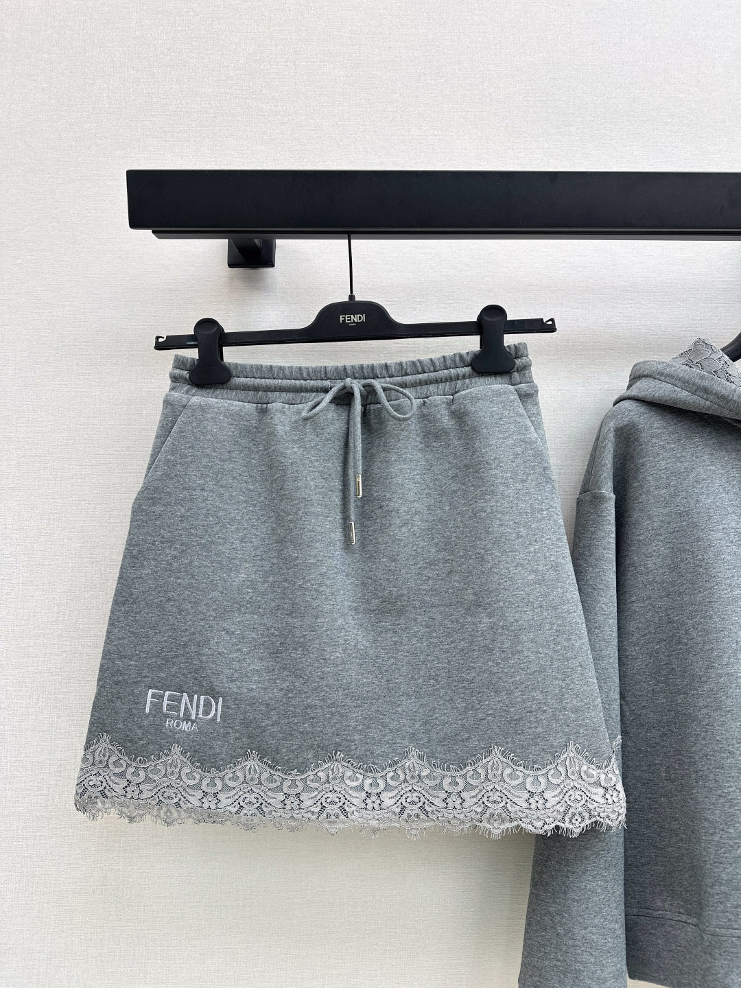 Fend 25fw lace suit