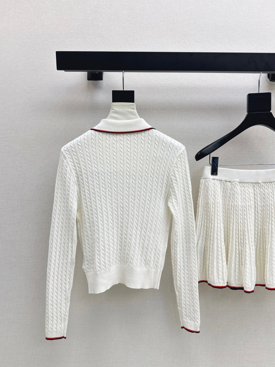 Ral 25fw knitted suit