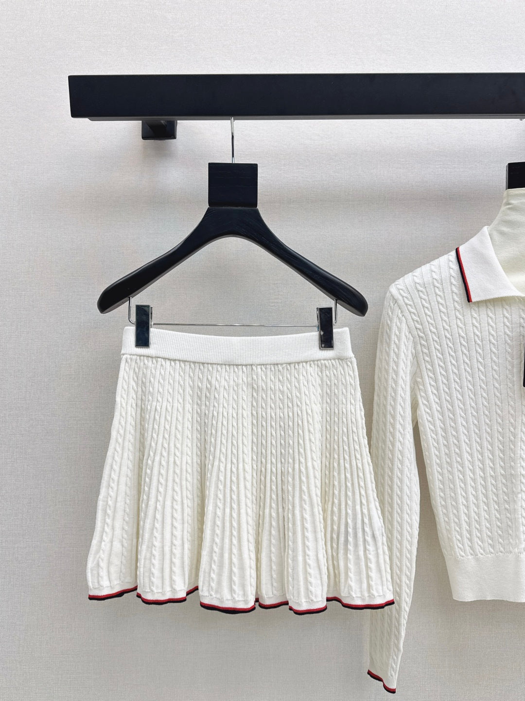 Ral 25fw knitted suit