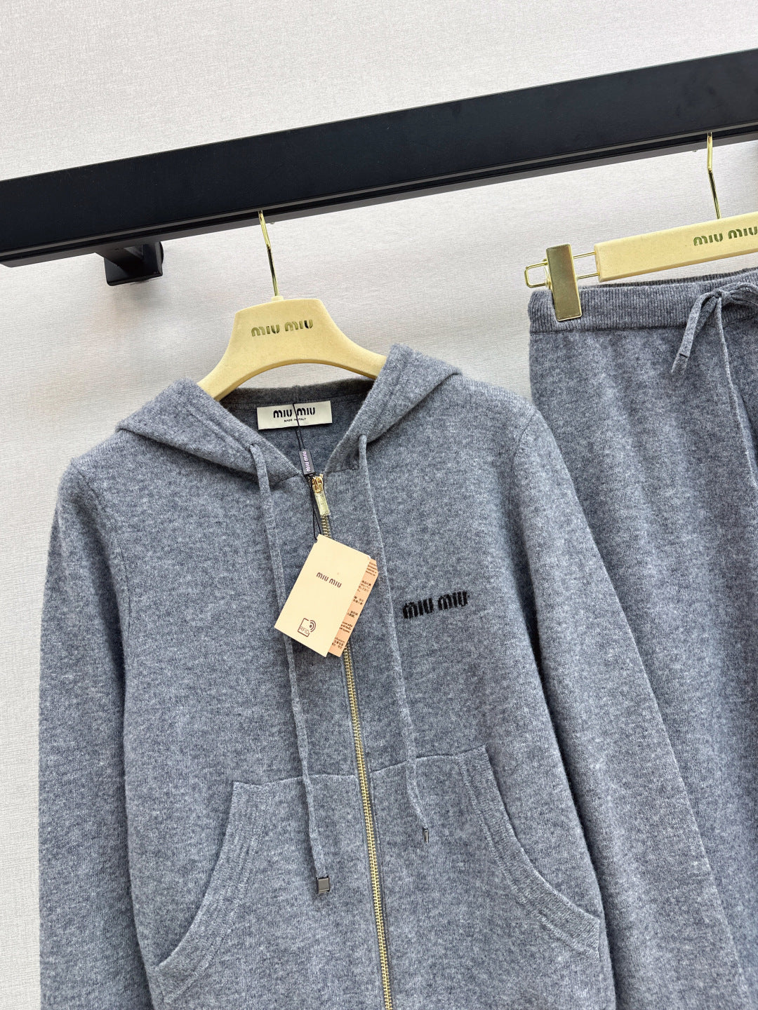 Miu 25fw tracksuit
