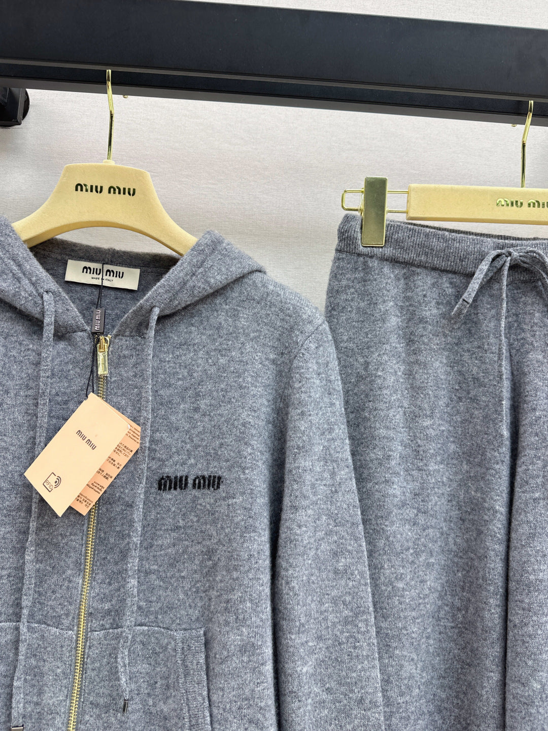 Miu 25fw tracksuit