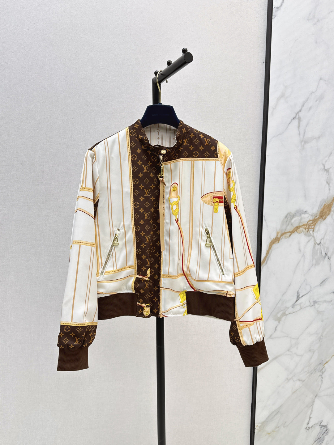 Louis 25fw reversible jacket