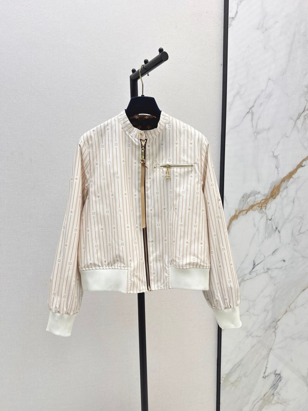 Louis 25fw reversible jacket