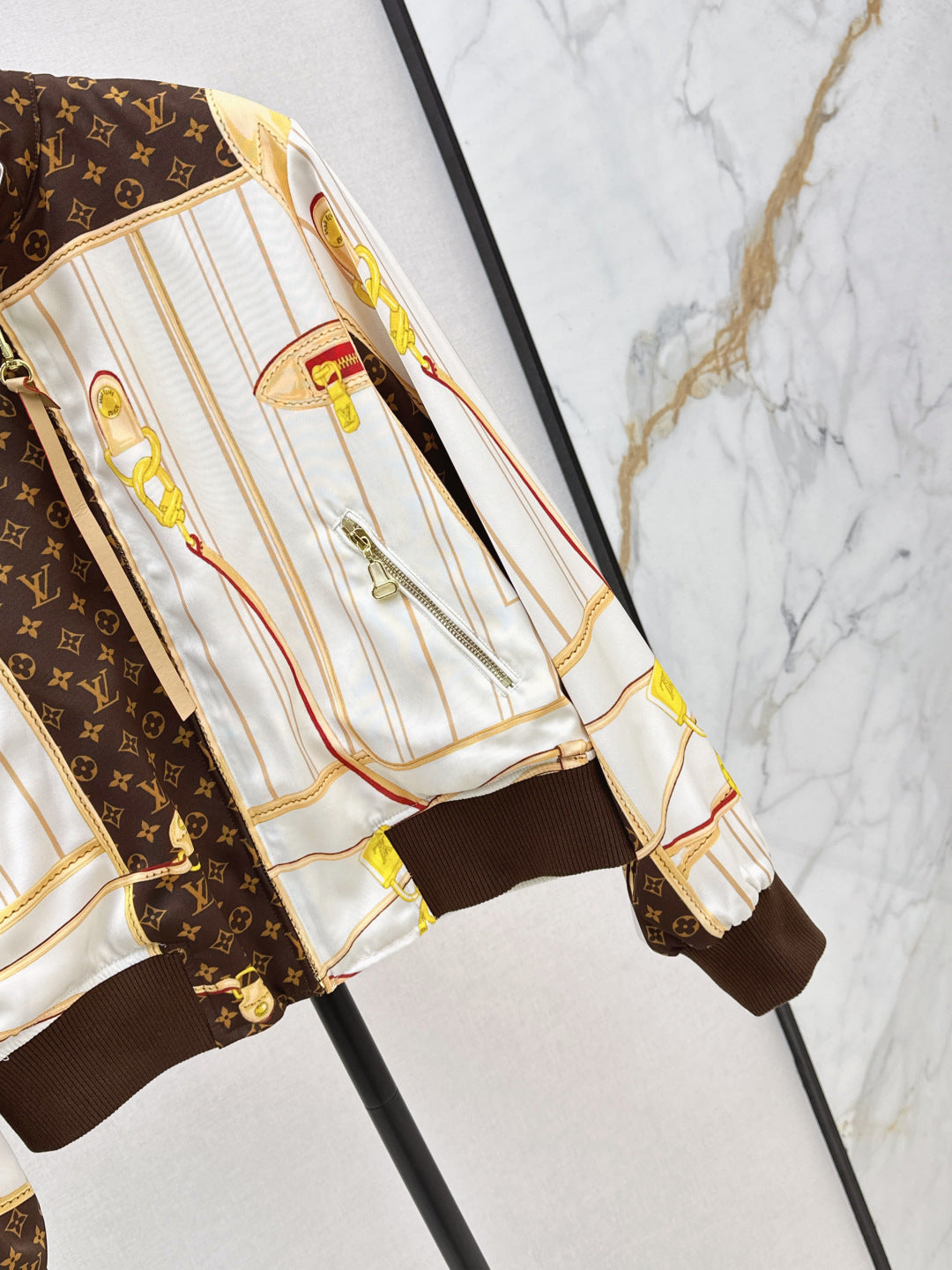 Louis 25fw reversible jacket