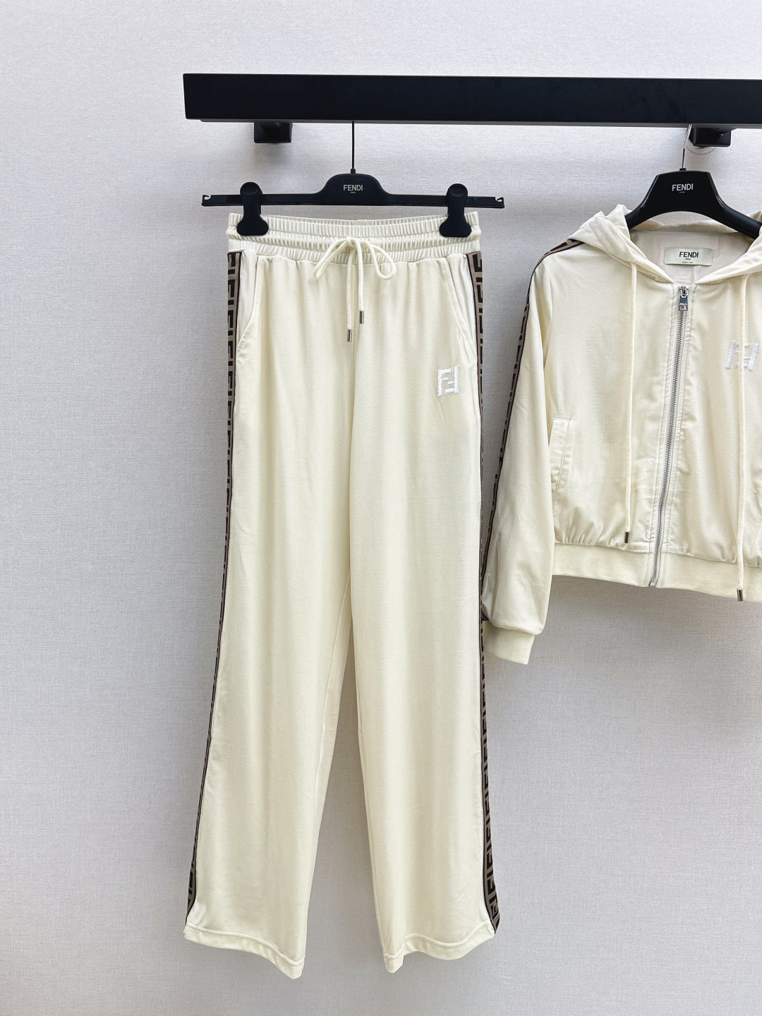 Fend 25fw tracksuit