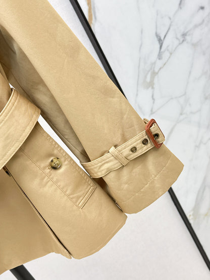 Chl 25fw trench coat