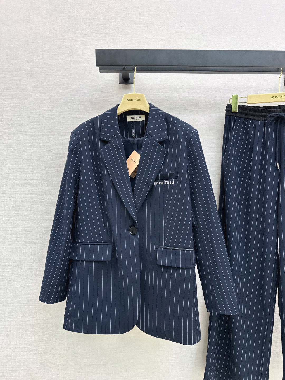 Miu 25fw striped blazer