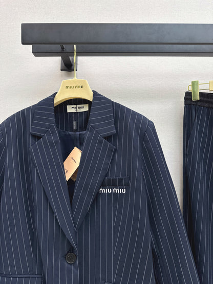 Miu 25fw striped blazer