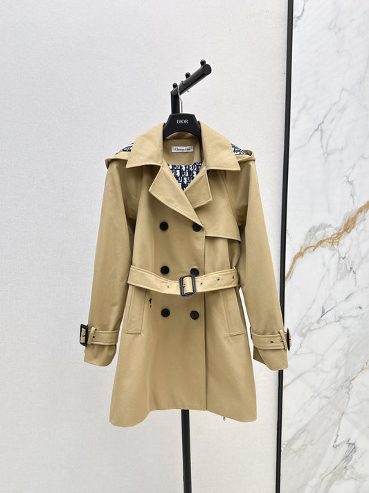 CD 25fw trench coat