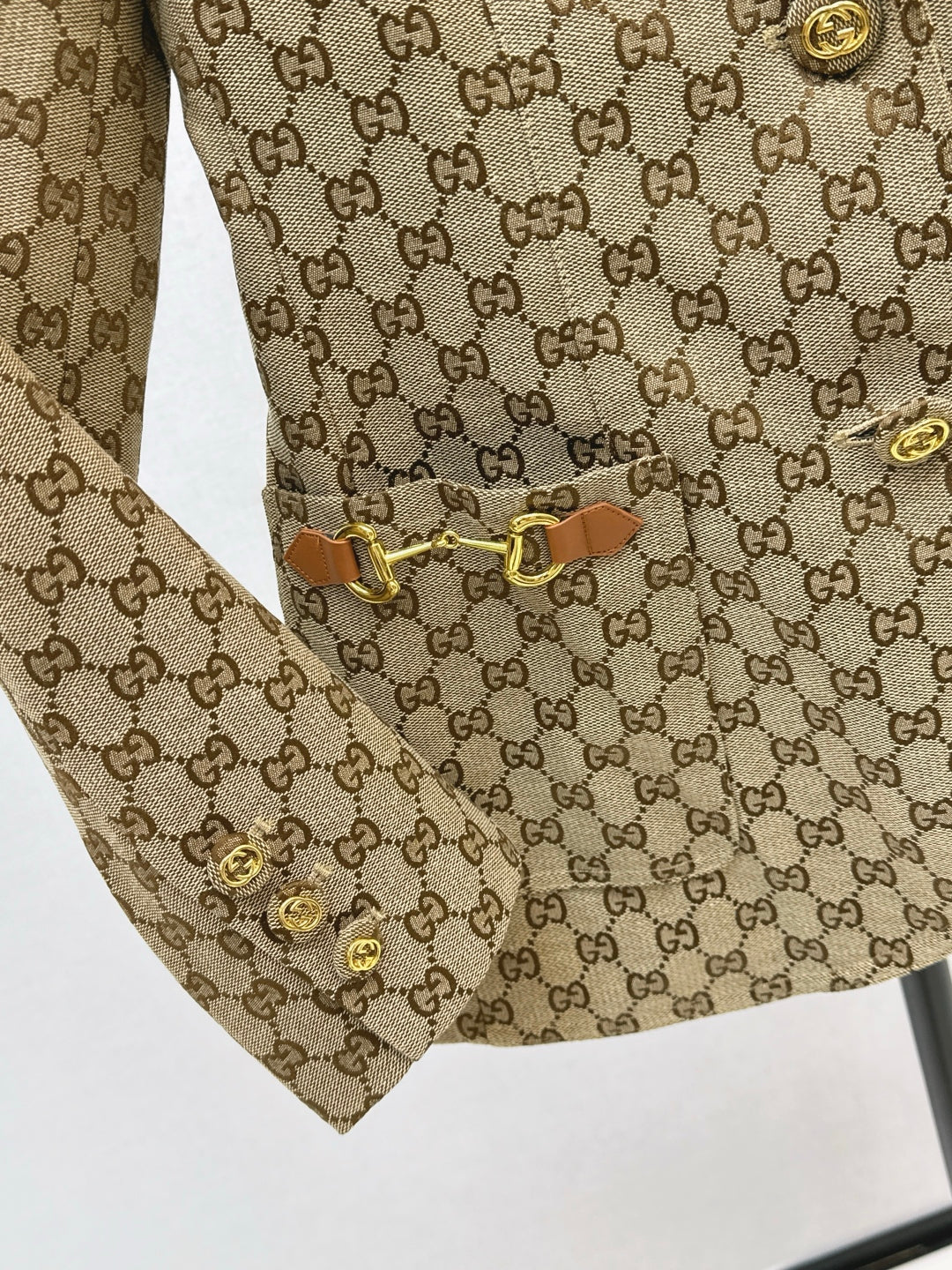 Guc 25fw jacquard blazer