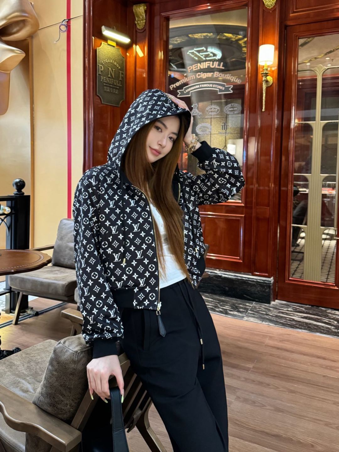 Louis 25fw reversible suit