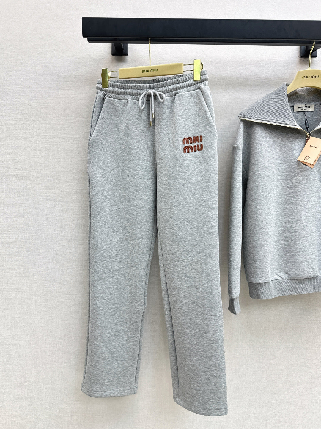 Miu 25fw tracksuit